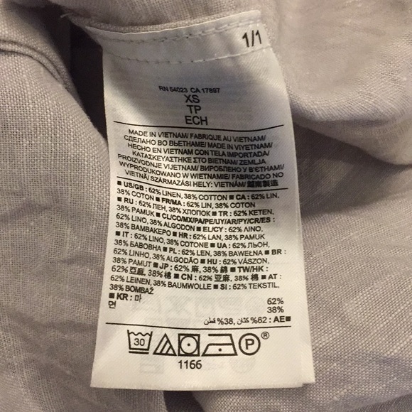 Banana Republic softwash button down - Picture 7 of 7